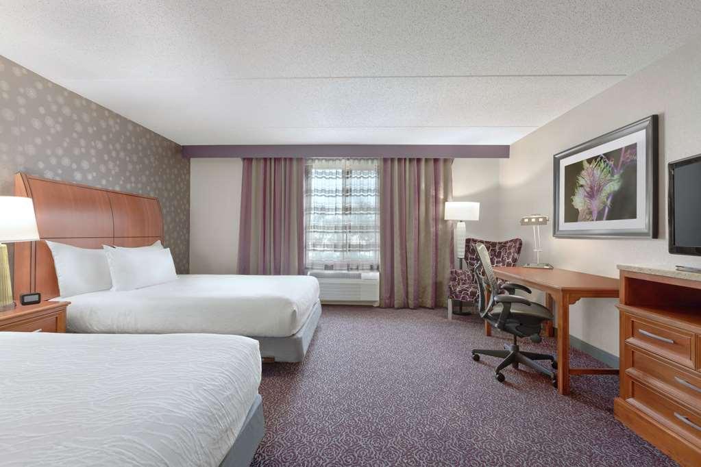 Hilton Garden Inn Springfield Habitación foto