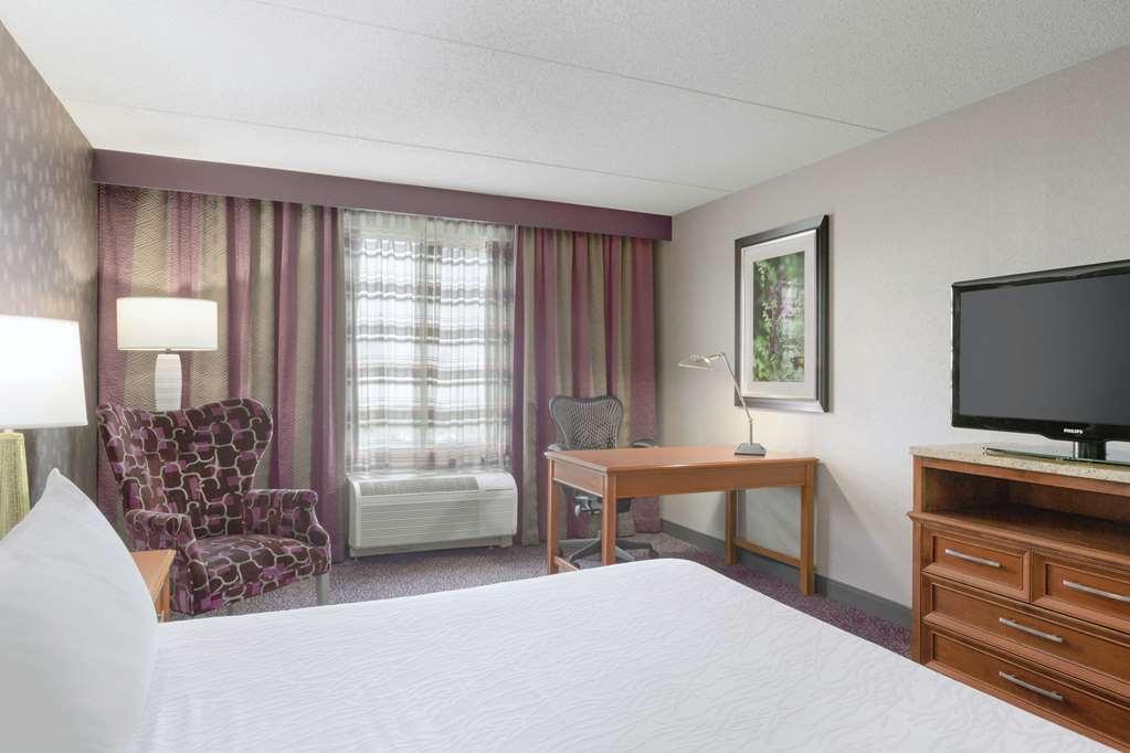 Hilton Garden Inn Springfield Habitación foto